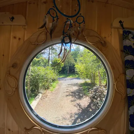 Sapphire Forest Garden Shepherd'S Hut Church Stretton Exterior photo